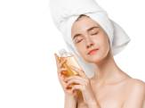 Cleansing Oil vs Micellar Water: Mana yang Lebih Baik?