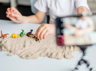 Punya Banyak Manfaat, Ini Deretan Ide Sensory Play Menyenangkan untuk Anak