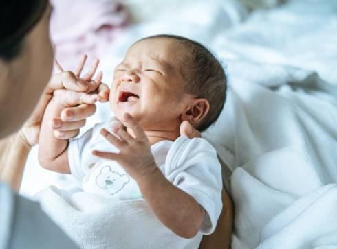 Berkaca dari Nagita Slavina dan Zaskia Sungkar, ini yang Harus Diperhatikan Sebelum Adopsi Anak