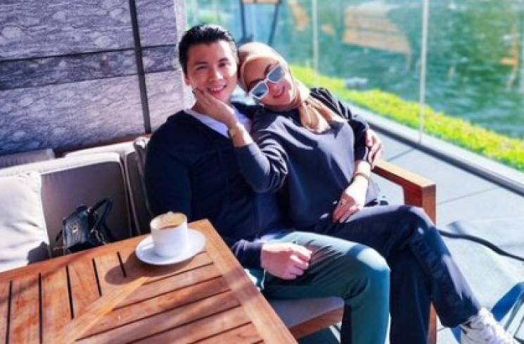 Syahrini dan suaminya, Reino Barack [Instagram]