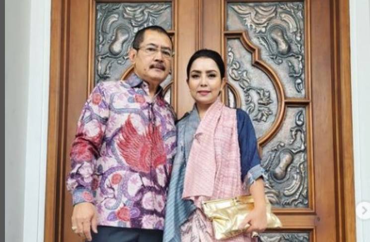 Mayangsari dan suaminya,  Bambang Trihatmodjo [Instagram]