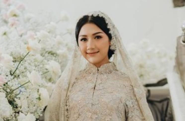 Istri Kaesang Pangarep, Erina Gudono. (Akun IG erinagudono)