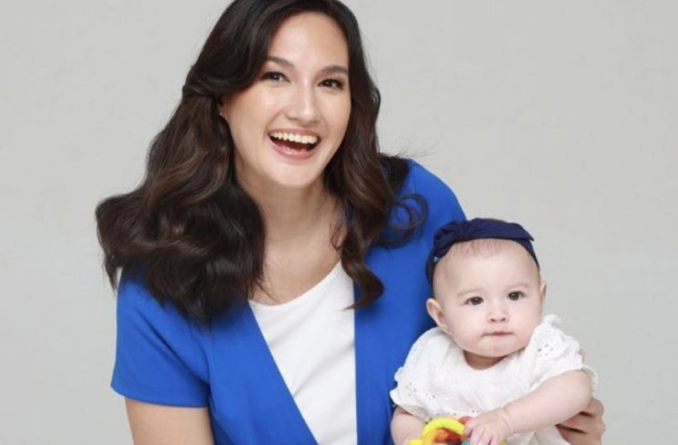 Potret Nadine dan baby Djiwa