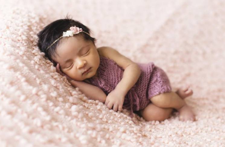 Ilustrasi bayi perempuan. (Foto: Pexels/Sam Rana
